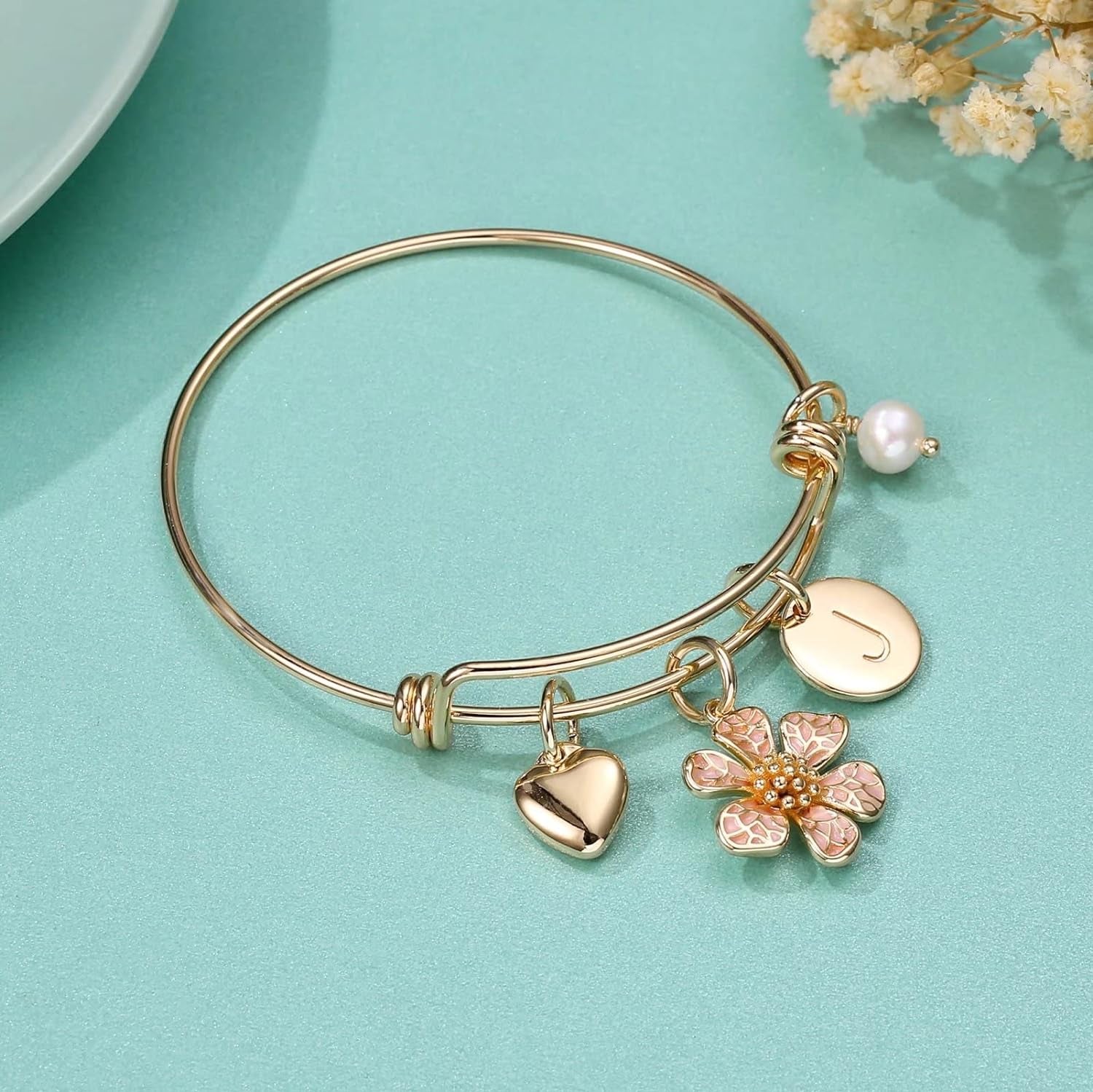 Flower Girl Gifts, 14K Gold Plated Disc Initial Charms Bracelet Wedding Gifts for Girls Stainless Steel Little Girl Letter Bangle Bracelets Flower Girl Gifts from Bride