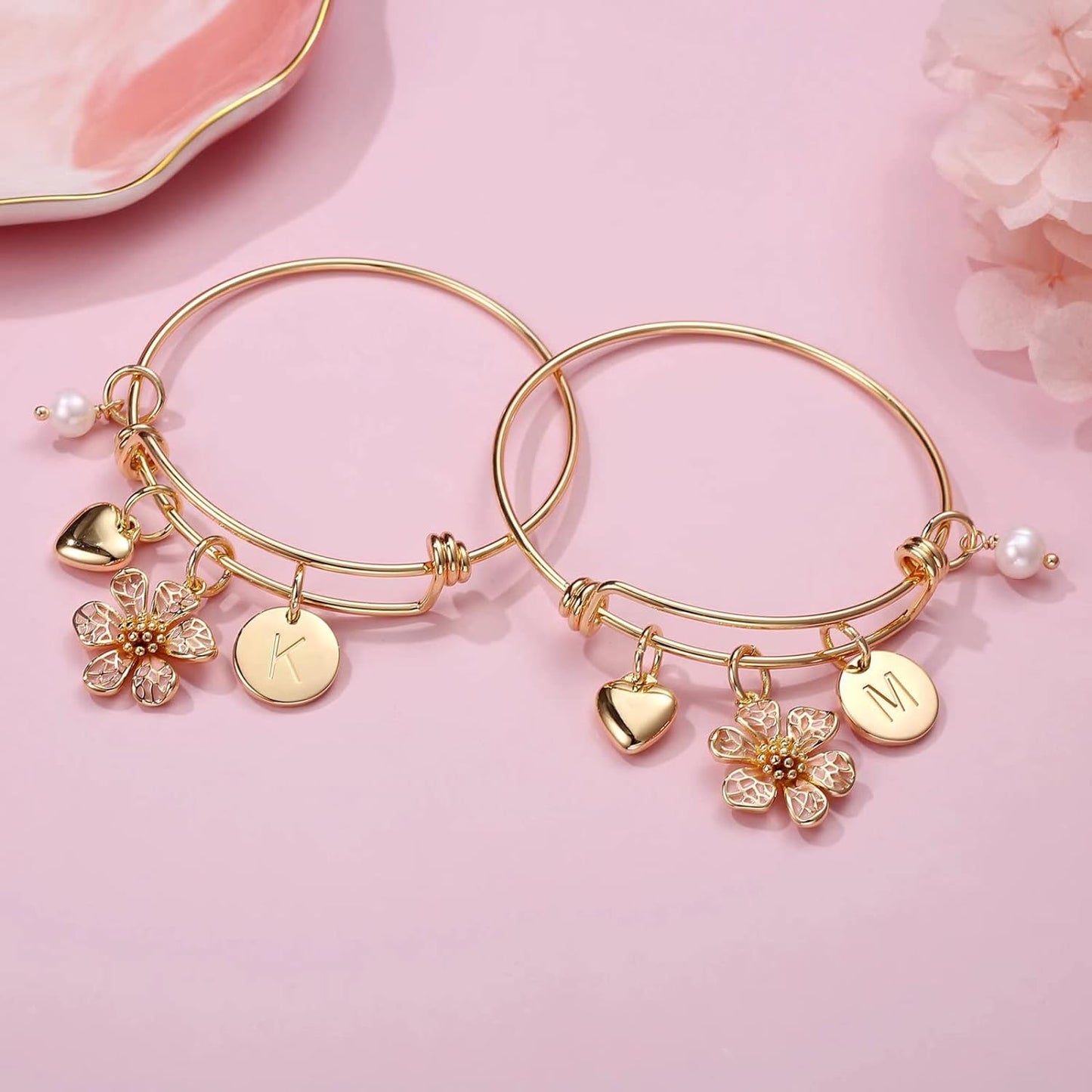 Flower Girl Gifts, 14K Gold Plated Disc Initial Charms Bracelet Wedding Gifts for Girls Stainless Steel Little Girl Letter Bangle Bracelets Flower Girl Gifts from Bride